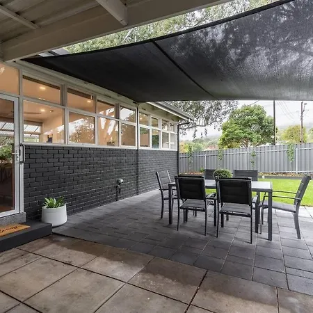Modern Stylish Self-Contained Apartment Burnside Exterior photo