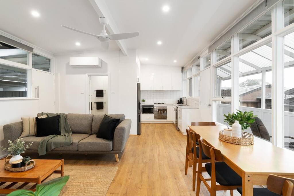 Modern Stylish Self-contained * Burnside